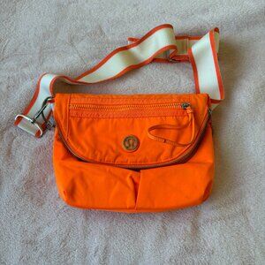 Lululemon Cross body bag